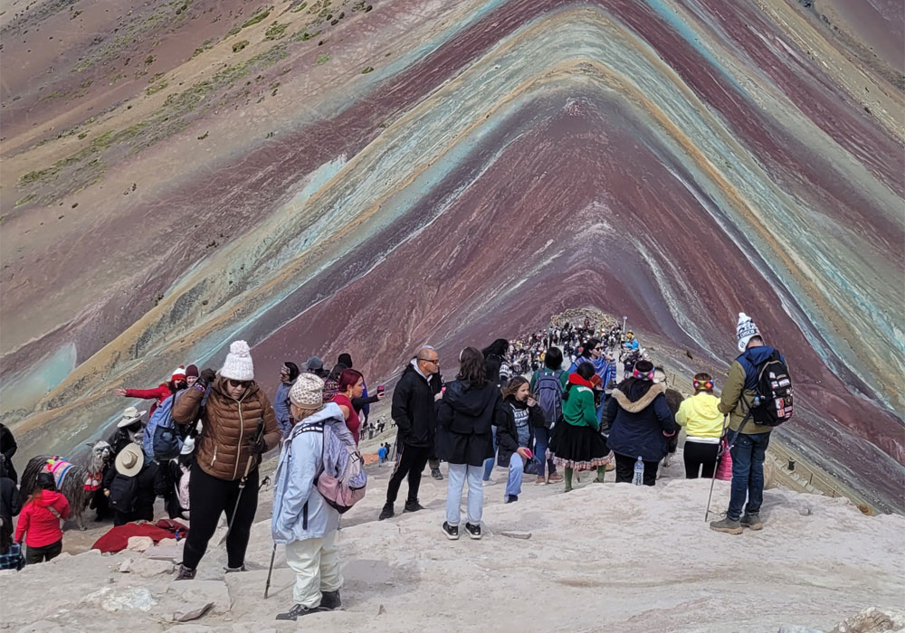 Rainbow Mountain And 7 Lakes Of Ausangate